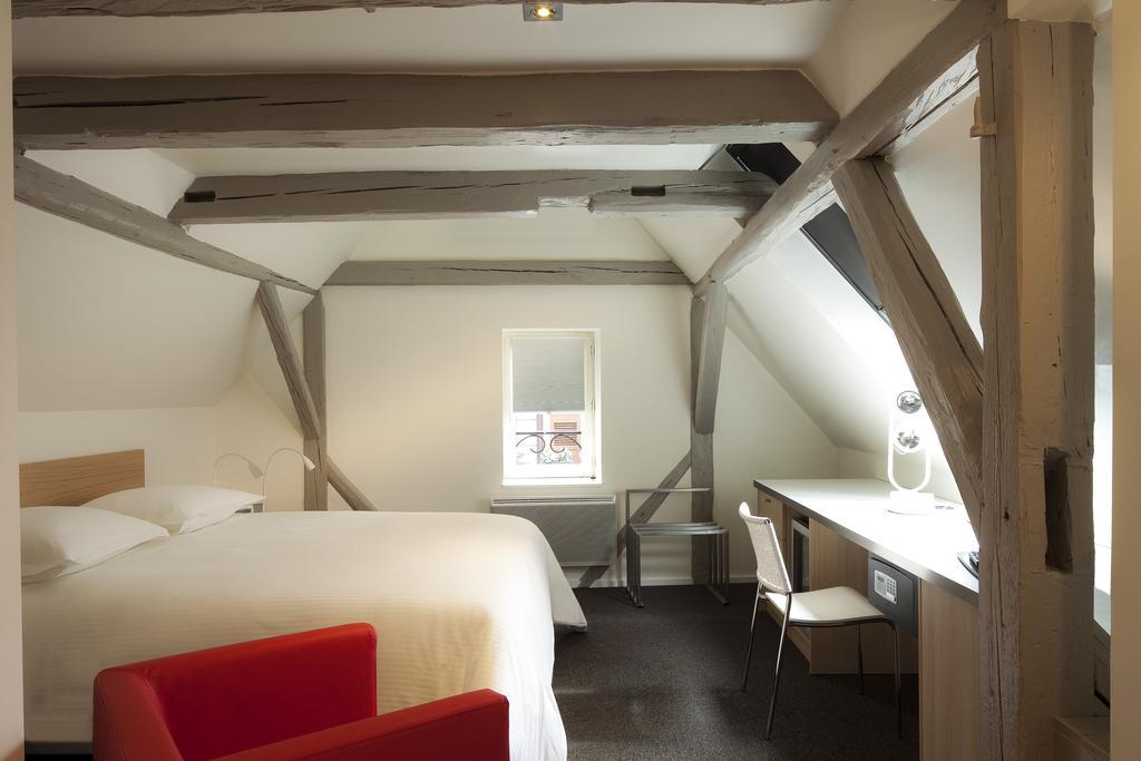 Hotel Le Pavillon 7 Obernai Szoba fotó